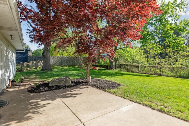 5082 Patland Dr, Kalamazoo, MI 49009 - view of patio / terrace
