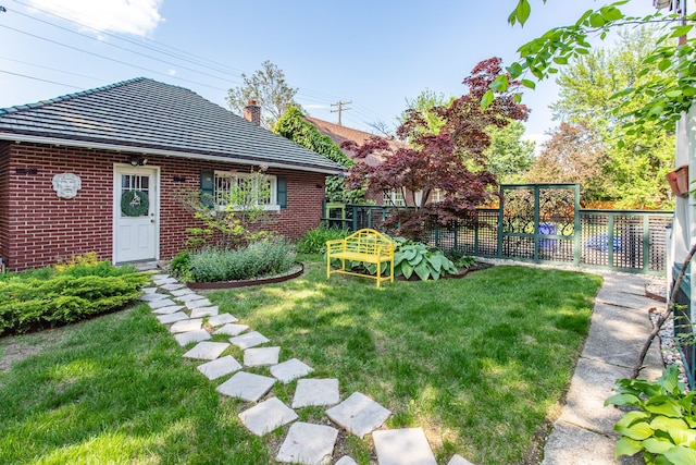 736 Chicago Blvd, Detroit, MI 48202 - view of yard