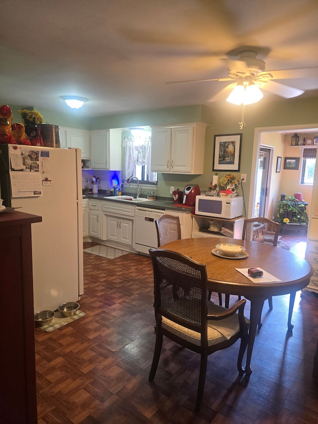 26541 Warner Ave, Warren, MI 48091 - dining space with ceiling fan
