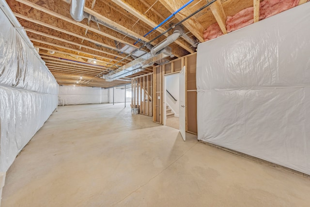 5636 Suffolk Ct, West Bloomfield, MI 48322 - unfinished basement with stairway