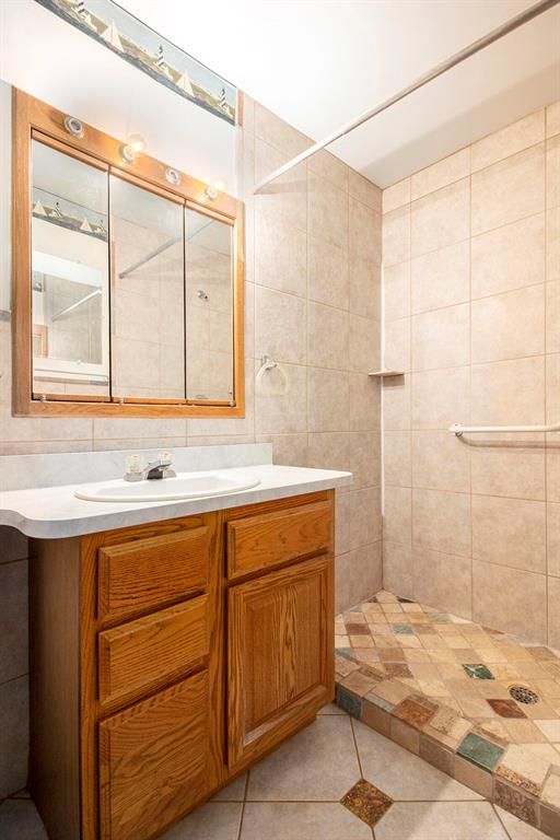 657 Lane Dr, Jackson, MI 49201 - photo 11
