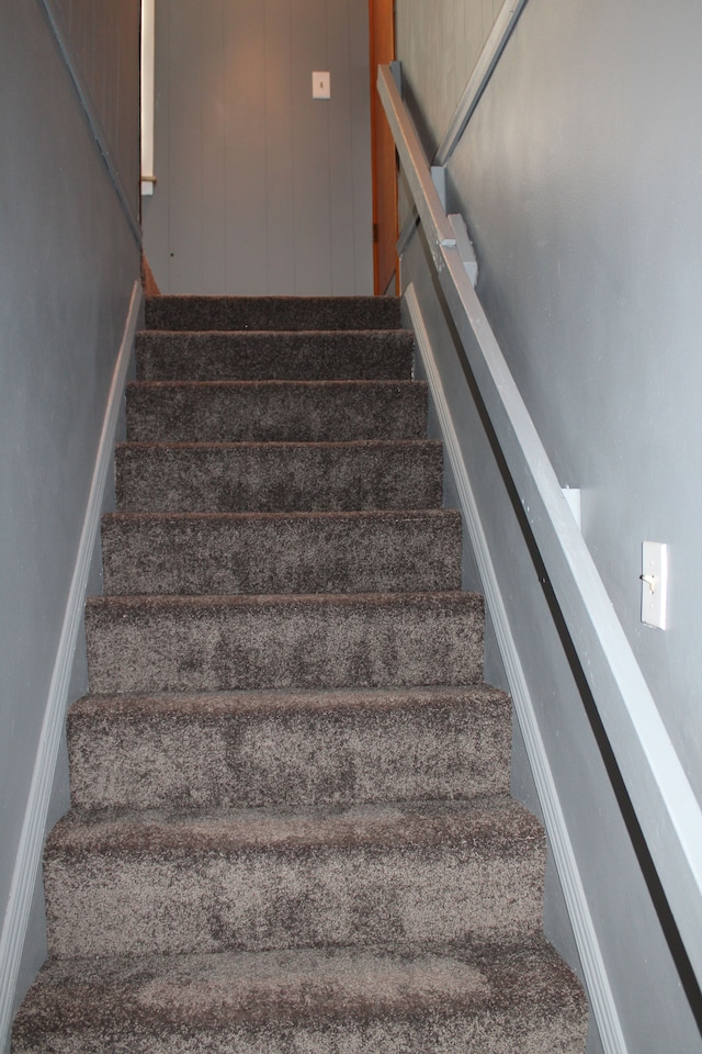 20091 Bentler St, Detroit, MI 48219 - view of stairs