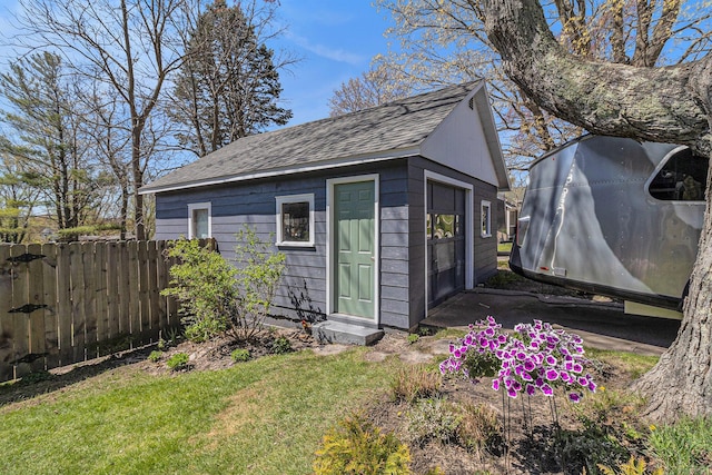 371 4th St, Pentwater, MI 49449 - view of outbuilding with an outdoor structure