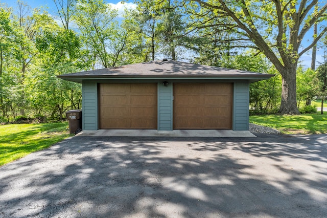 2462 N Dixboro Rd, Ann Arbor, MI 48105 - view of detached garage