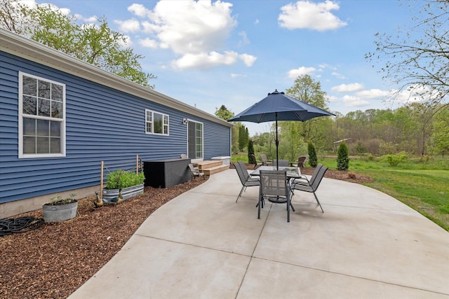 75349 12th Ave, South Haven, MI 49090 - view of patio with outdoor dining space