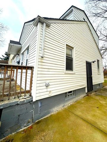 12936 Winthrop St, Detroit, MI 48227 - photo 3