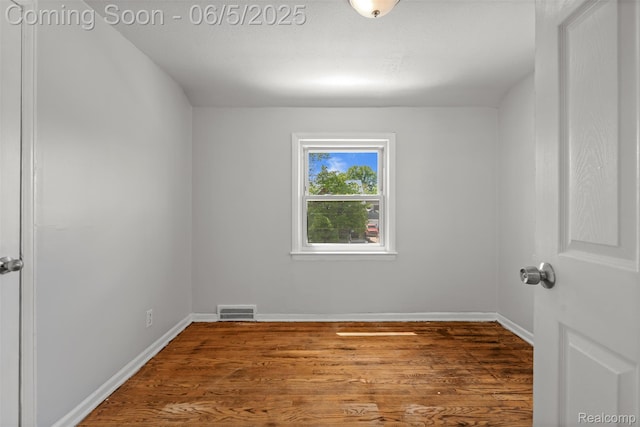 15285 Hazelridge St, Detroit, MI 48205 - spare room featuring wood finished floors and baseboards