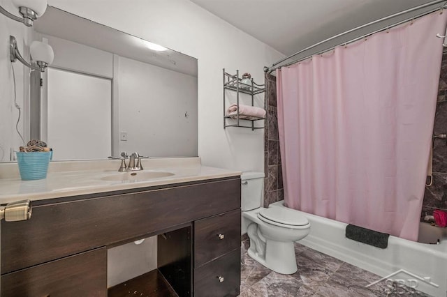 2119 Bayliss St, Midland, MI 48640 - full bathroom featuring shower / bath combo with shower curtain, vanity, and toilet