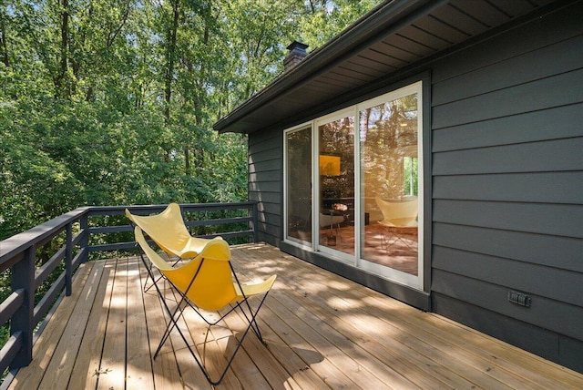 7044 Cascade Rd SE, Grand Rapids, MI 49546 - view of wooden terrace