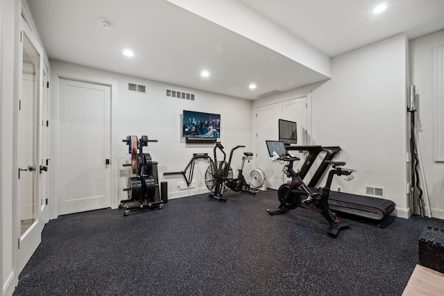 628 Watkins St, Birmingham, MI 48009 - exercise room with recessed lighting and baseboards