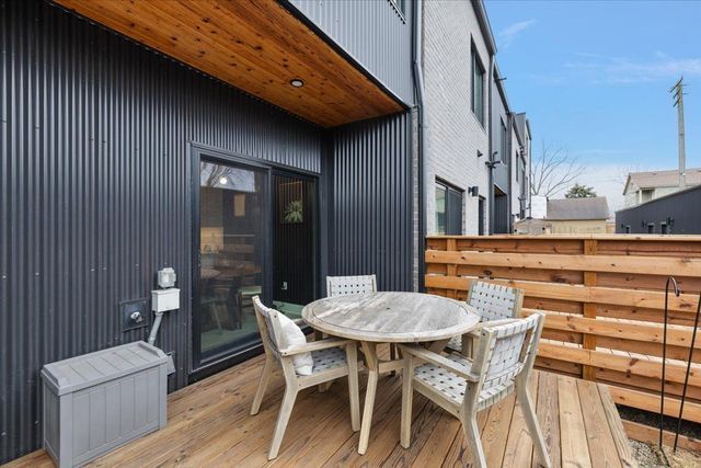 3313 Cochrane St, Detroit, MI 48208 - deck with outdoor dining area