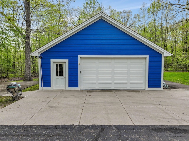 1355 W Buell Rd, Oakland, MI 48363 - view of detached garage