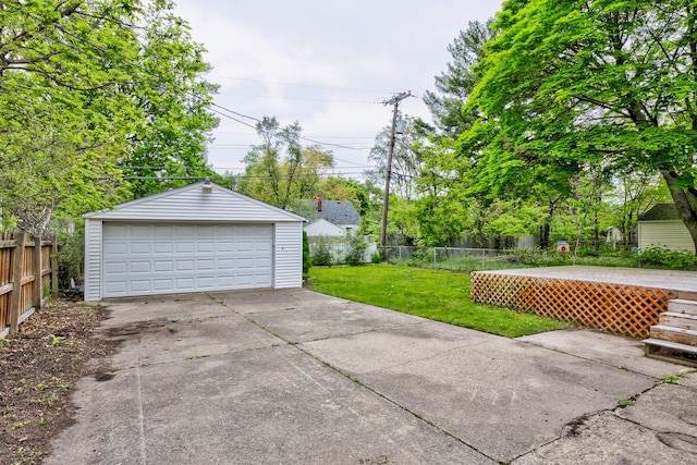 view of detached garage