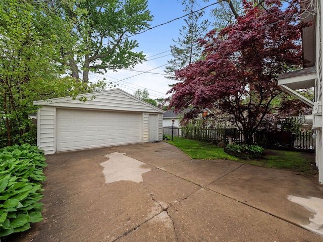 view of detached garage