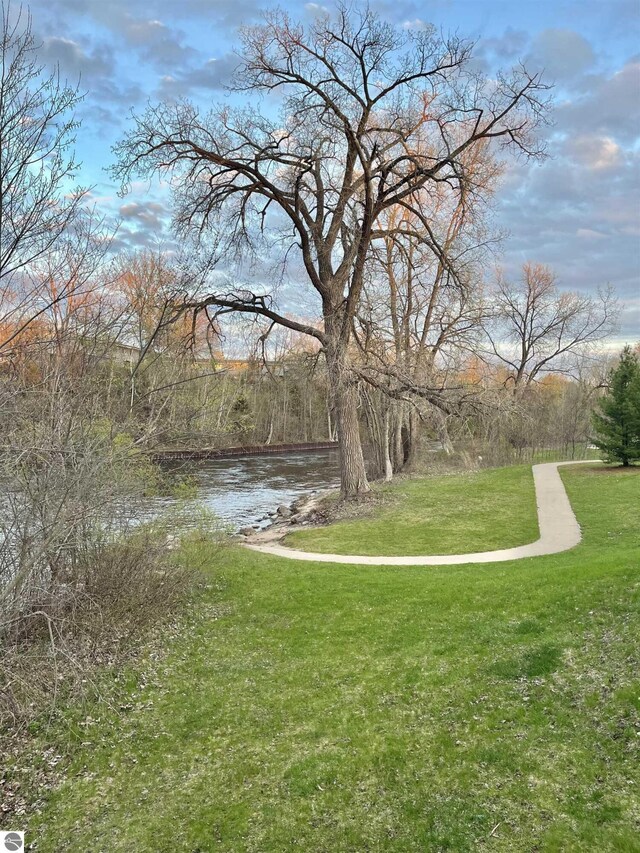 518 N Michigan Ave, Big Rapids, MI 49307