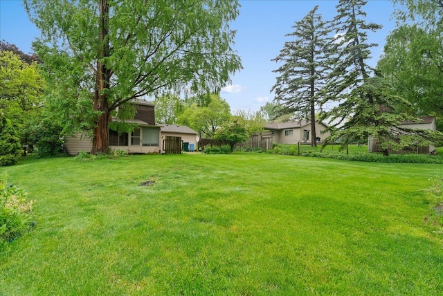 2020 NW Ave, Lansing, MI 48906 - view of yard with a sunroom