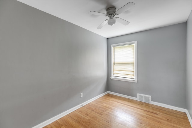 9035 Braile St, Detroit, MI 48228 - spare room with light wood-type flooring, baseboards, and ceiling fan