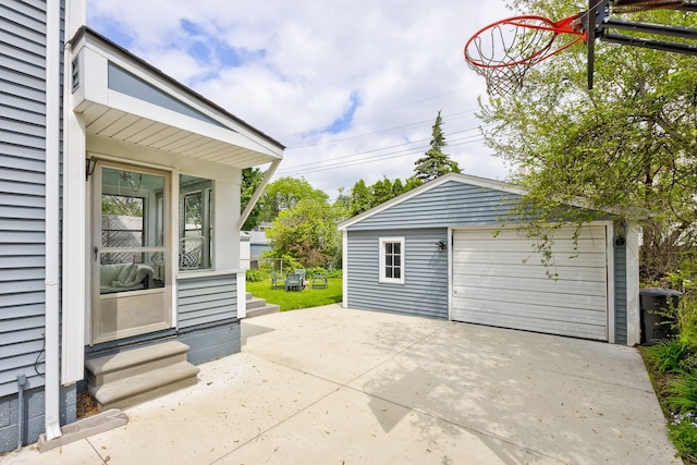 2230 Princeton Rd, Berkley, MI 48072 - view of detached garage