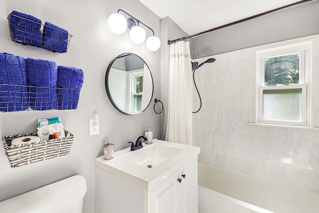 4120 Bunker Ave, West Bloomfield, MI 48323 - bathroom featuring toilet, shower / bath combo with shower curtain, and vanity