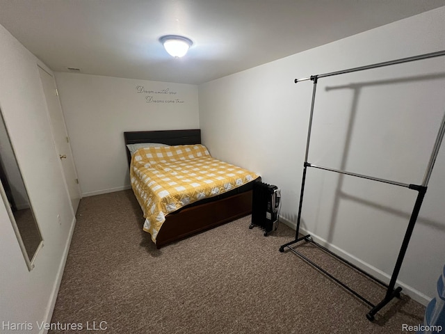 29430 Marimoor Dr, Southfield, MI 48076 - carpeted bedroom featuring baseboards
