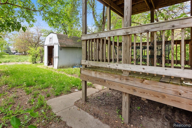 7501 Dunedin St, Detroit, MI 48206 - view of deck