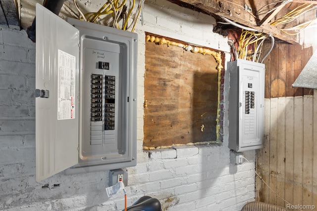 7501 Dunedin St, Detroit, MI 48206 - utility room featuring electric panel