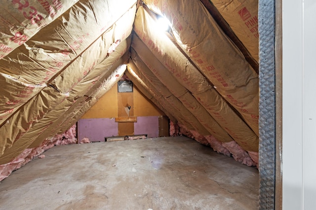 532 Chestnut St, Wyandotte, MI 48192 - view of attic