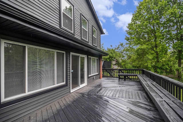 16114 Alpine Dr, Livonia, MI 48154 - view of deck