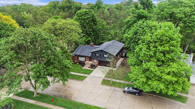 16114 Alpine Dr, Livonia, MI 48154 - aerial view of property and surrounding area