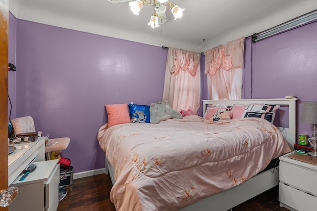 7044 Continental Ave, Warren, MI 48091 - bedroom featuring wood finished floors and baseboards