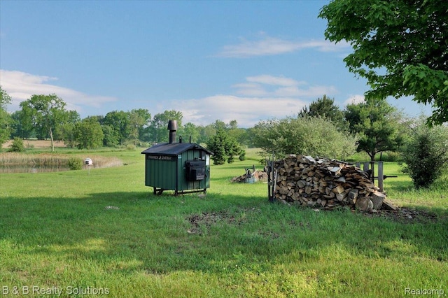 10071 Hillman Rd, Lakeview, MI 48850 - view of green lawn with an outbuilding