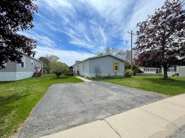 392 Hunters Rill, Oxford, MI 48371 - view of home's exterior