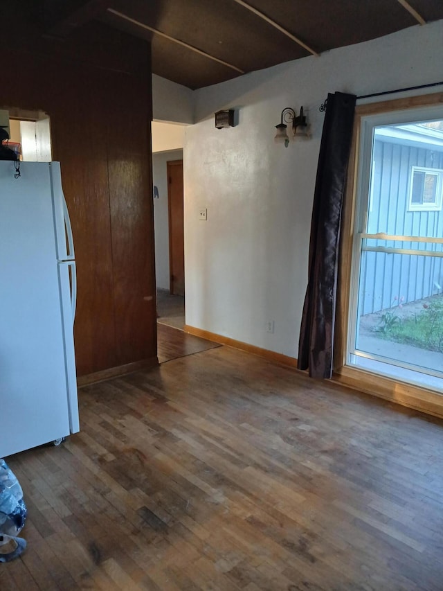 317 Country Club Ter, Battle Creek, MI 49015 - empty room featuring wood finished floors