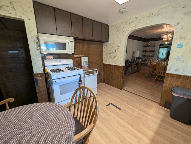 617 W High St, Bangor, MI 49013 - photo 6