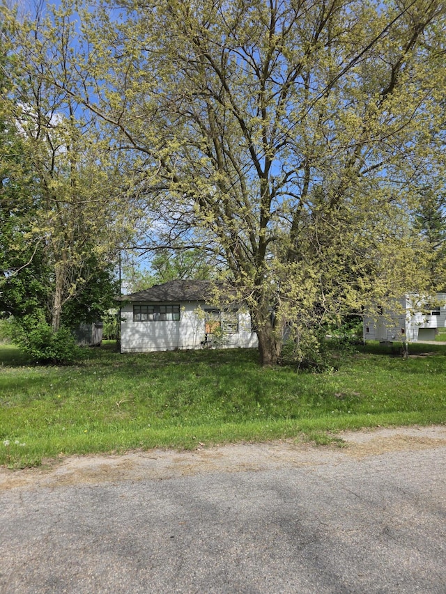 120 2nd St, Ionia, MI 48846 - view of front of house