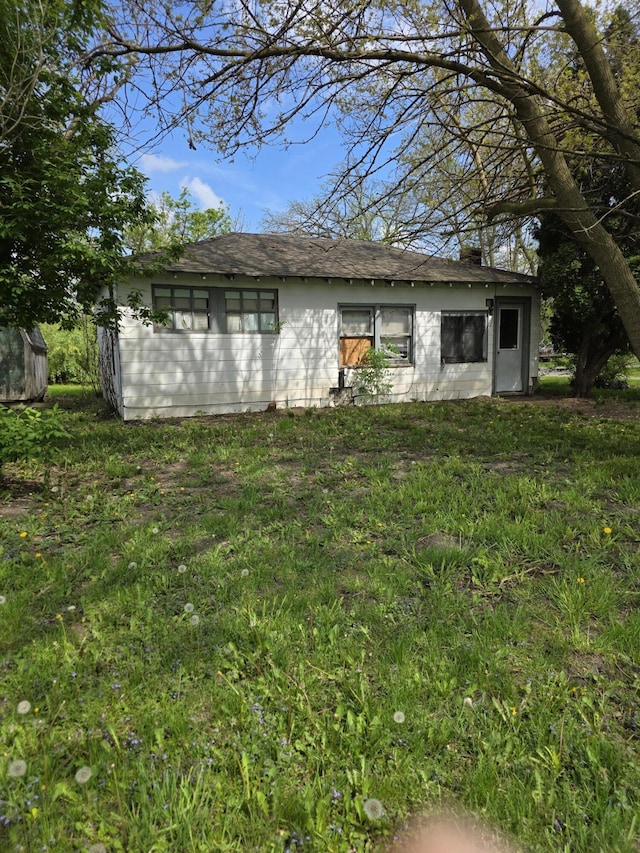 120 2nd St, Ionia, MI 48846 - view of back of property