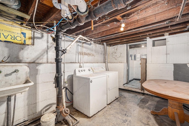 2145 Horton Ave SE, Grand Rapids, MI 49507 - unfinished basement with independent washer and dryer