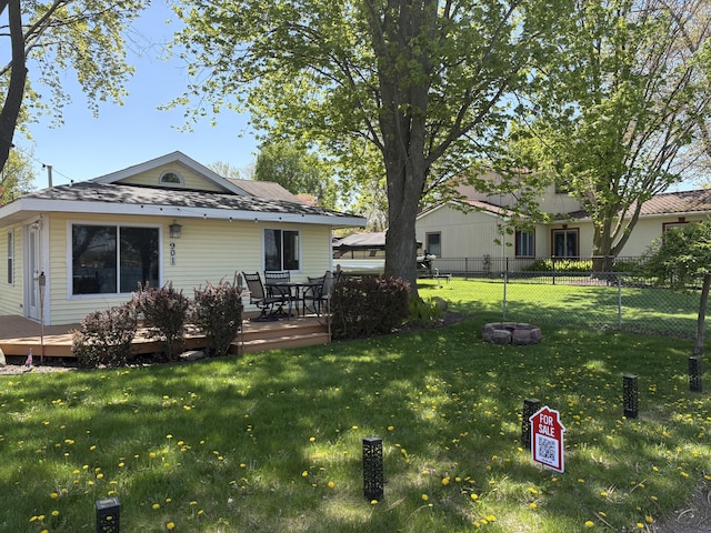 901 S Lake Dr, Novi, MI 48377 - rear view of house with a wooden deck