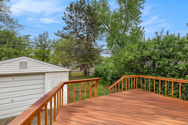 223 N Edison, Royal Oak, MI 48067 - deck with an outdoor structure