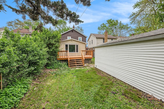223 N Edison, Royal Oak, MI 48067 - view of grassy yard featuring a wooden deck