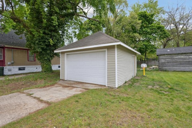 602 Ada Ave, Muskegon, MI 49442 - detached garage with driveway