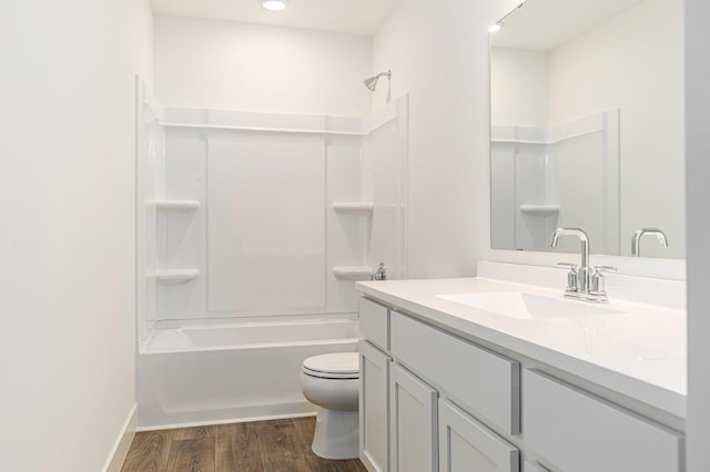 6182 Longhorn Trl, Stevensville, MI 49127 - full bath with vanity, wood finished floors, shower / tub combination, and recessed lighting