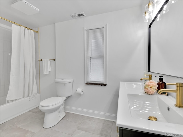 17524 Woodingham Dr, Detroit, MI 48221 - bathroom featuring toilet, double vanity, shower / tub combo with curtain, baseboards, and tile patterned flooring
