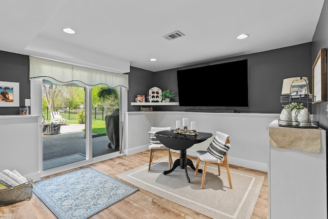 14043 Landings Way, Fenton, MI 48430 - dining space with light wood-type flooring, recessed lighting, an office area, and baseboards