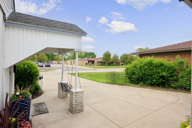 22019 Violet St, Saint Clair Shores, MI 48082 - view of patio / terrace