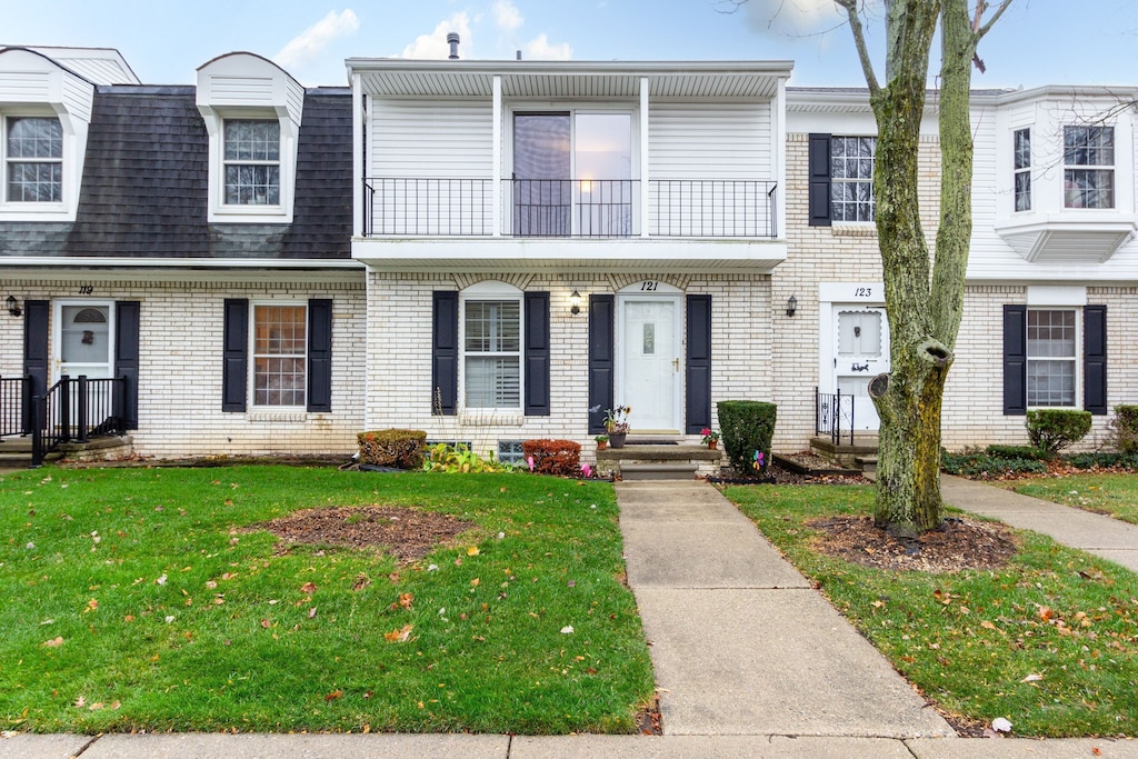 121 Stratford Ln Unit 92, Rochester Hills, MI 48309 - photo 1