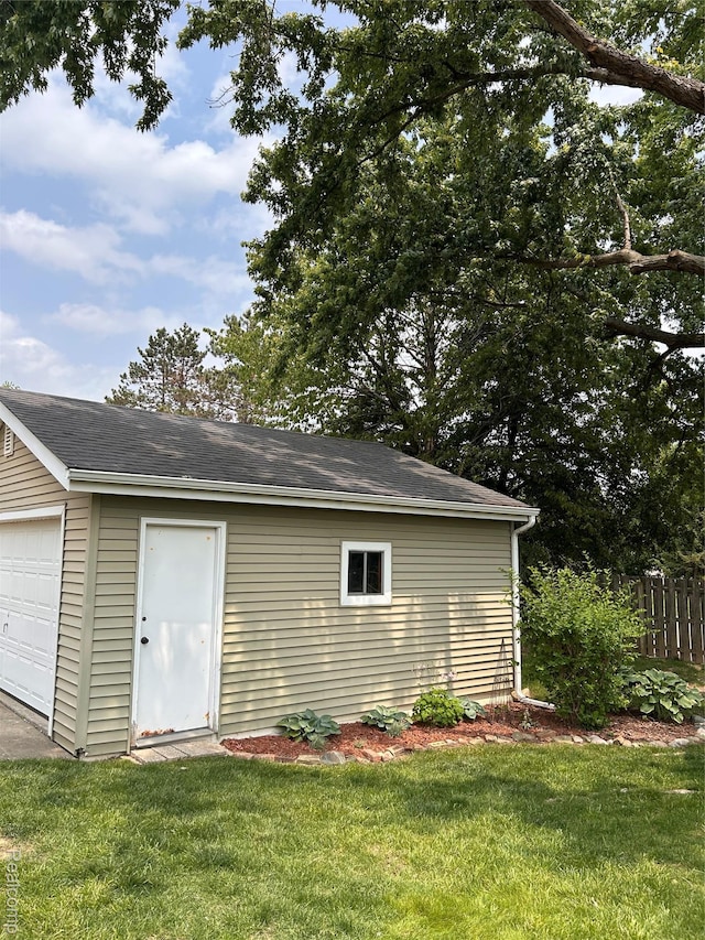 809 Isbell St, Howell, MI 48843 - view of outbuilding