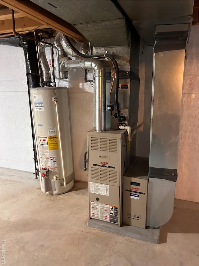 809 Isbell St, Howell, MI 48843 - utilities featuring gas water heater