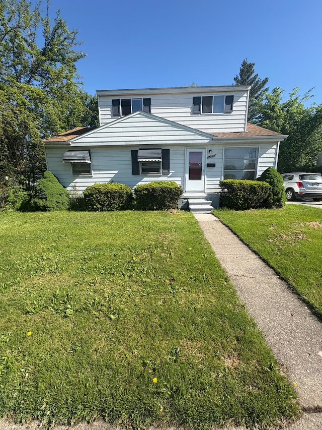 12891 Sidonie Ave, Warren, MI 48089 - view of front of property featuring a front yard