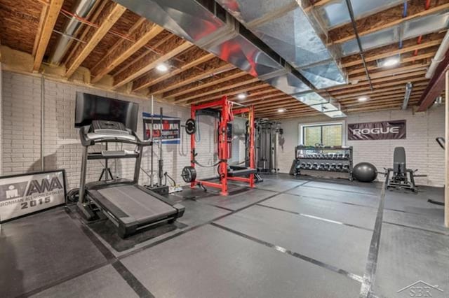 12405 Northway Pkwy, Freeland, MI 48623 - workout room featuring brick wall